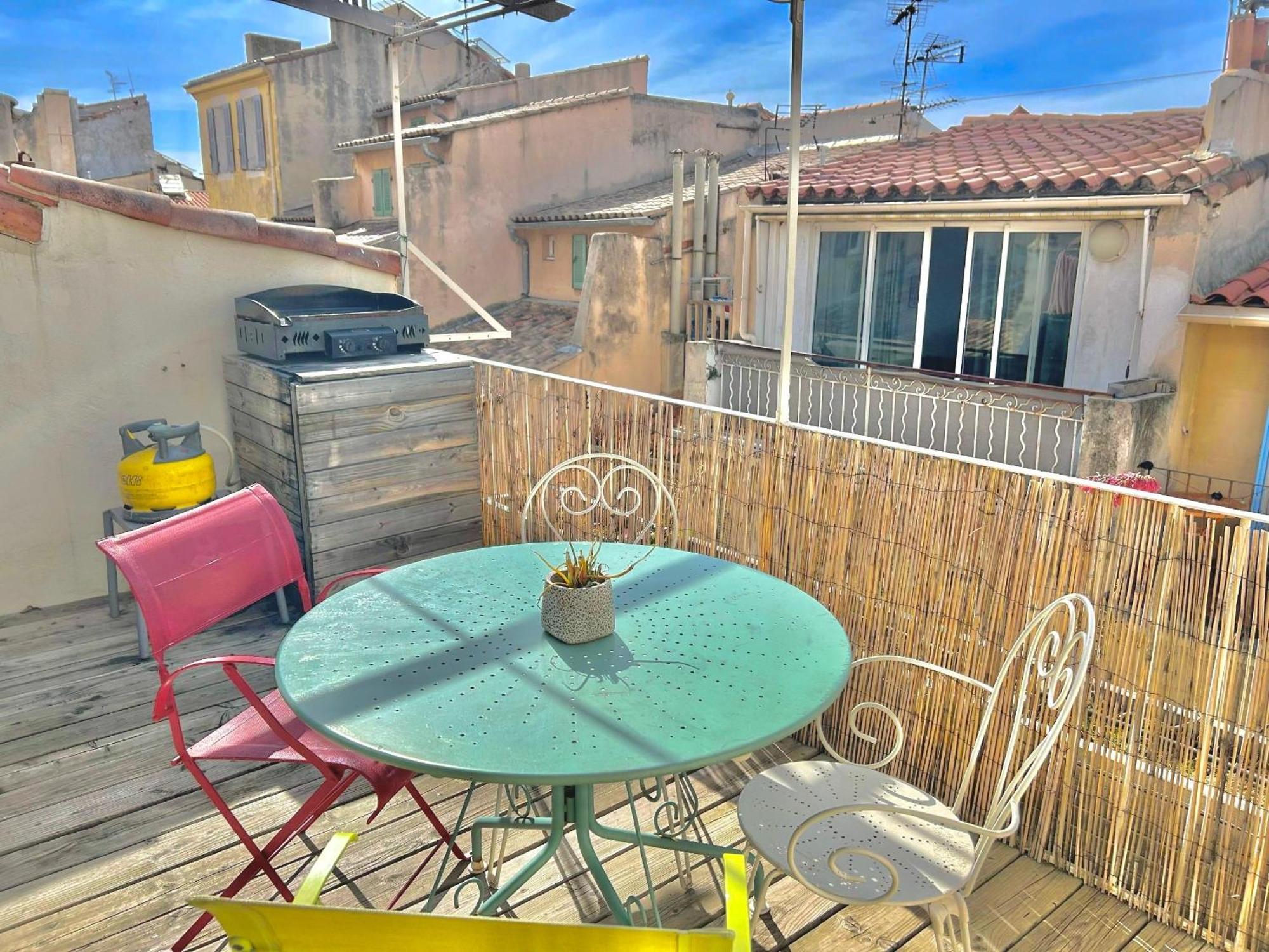 Le Panier - Joli Duplex Centre Ville Historique Avec Grande Terrasse Et Balneo Proche Vieux Port Marseilles Buitenkant foto